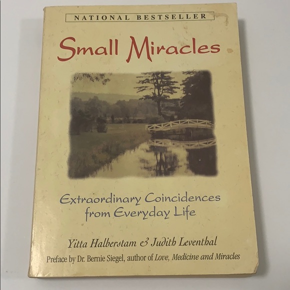Small Miracles by Yitta Halberstam & Judith Leven. - Picture 1 of 5